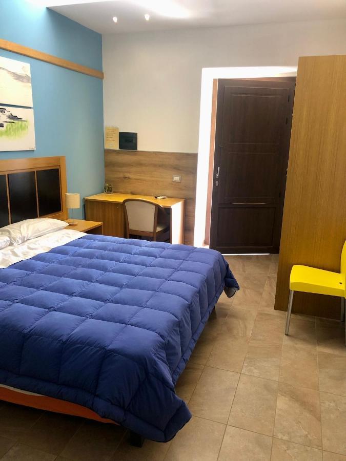 Terre Iblee Resort 끼아라몬떼굴피 외부 사진