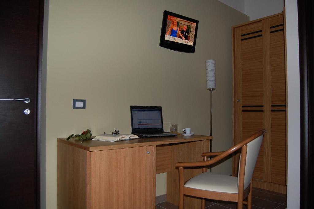 Terre Iblee Resort 끼아라몬떼굴피 객실 사진