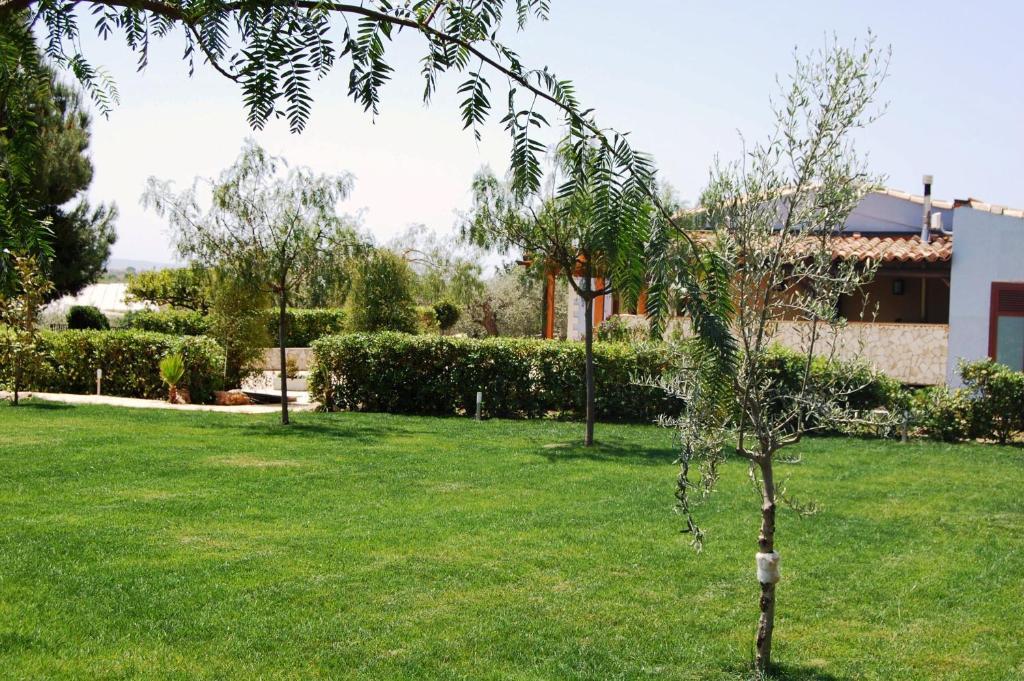 Terre Iblee Resort 끼아라몬떼굴피 외부 사진